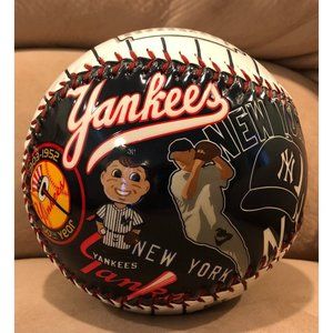 2003 Fotoball Limited Edition NEW YORK YANKEES 100th Anniversary Large Baseball